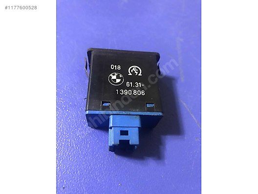 (915) BMW E36 ÇEKİŞ KONTROL ANAHTARI ASC DÜĞMESİ 1390806