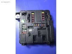 (722) Renault Megane Sigorta Kutusu  171373