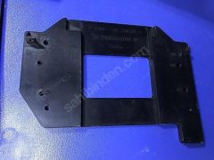 (20)MERCEDES BENZ C280 KUMANDA MODÜLÜ BRAKETİ 2105454140