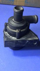 (30)Audi A4 A5 Q5 1,8 2,0 Tfsi 2008- Su Pompası 06H965561