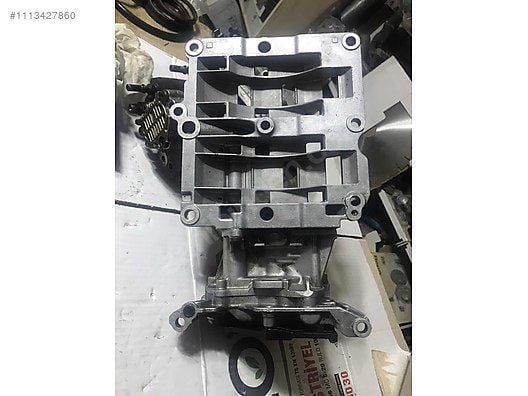 (79)BMW F10 F30 N47 yağ pompa 9140300140 7810823-03