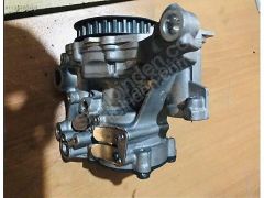 (81)olkswagen CC, Skoda Octavia, Yağ Pompası 04L145208H