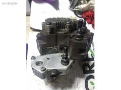 (101) Renault 1.9 dCi Bosch Dizel Yakıt Pompası 0445010075