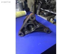 (105)LAND ROVER ORİJİNAL ALTERNATÖR GERGİ BRAKETİ 1335282