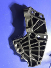 (120) Opel Vivaro Renault Trafic Bağlantı Ayağı 8200741758