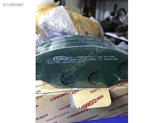 (125)TOYOTA ÖN DİSK FREN BALATALARI HİLUX 1997-2005 04465-YZZ56