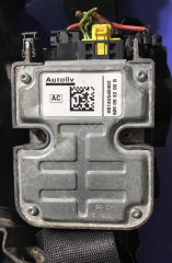 (129)Mercedes W211 W219 Emniyet Kemeri 609 09 82 00 C 609 09 82 00 B          1 TAKIM
