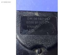 (130)OPEL ASTRA G GM90560663 arka kemer tutucusu