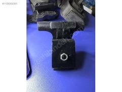 (173)Suzuki Carry SK410 Şanzuman Kulağı Takozu 1990-1998