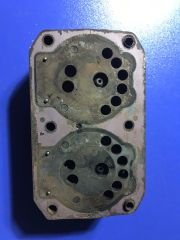 (236) KNORR KOMPRESÖR ÜST KAPAK K023570