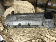 (274) BMW M43 BENZİNLİ MOTOR 1739643 KÜLBÜTÖR KAPAĞI