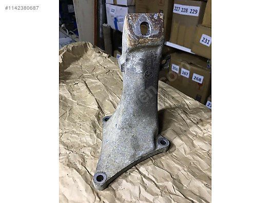 (307) BMW N43 E36 M40 M44 MOTOR KULAĞI 1137014 11811137014