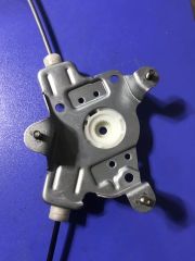 (1010) HYUNDAİ GETZ 02-06 ÖN CAM KRİKOSU MOBİS 82404-1C010