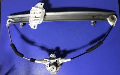 (1018) HYUNDAI ACCENT 1995-2000 SAĞ ÖN CAM KRİKO 82402-22000