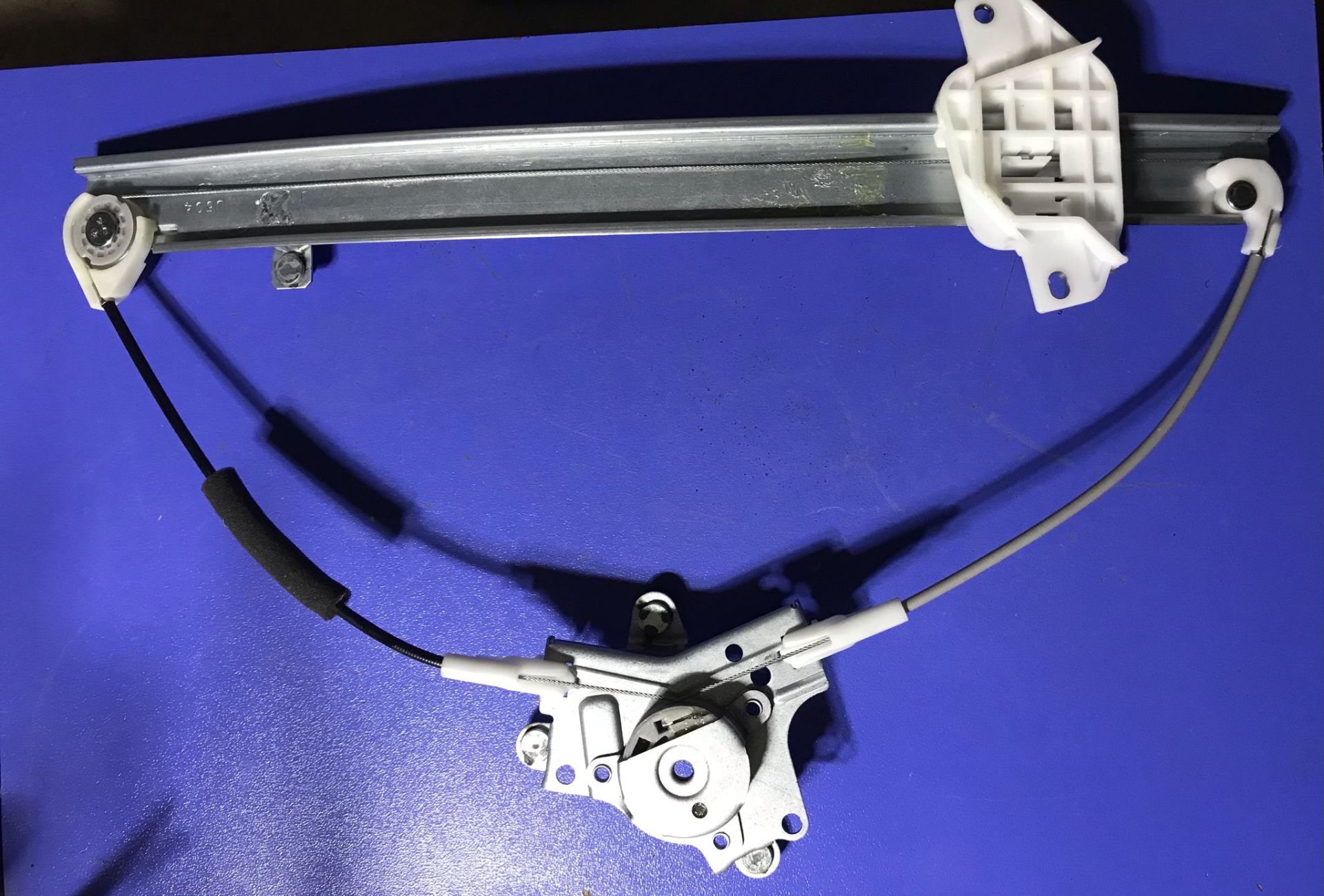 (1019) Hyundai Accent Ön Sol Cam Krikosu 1997-2000 8240322011
