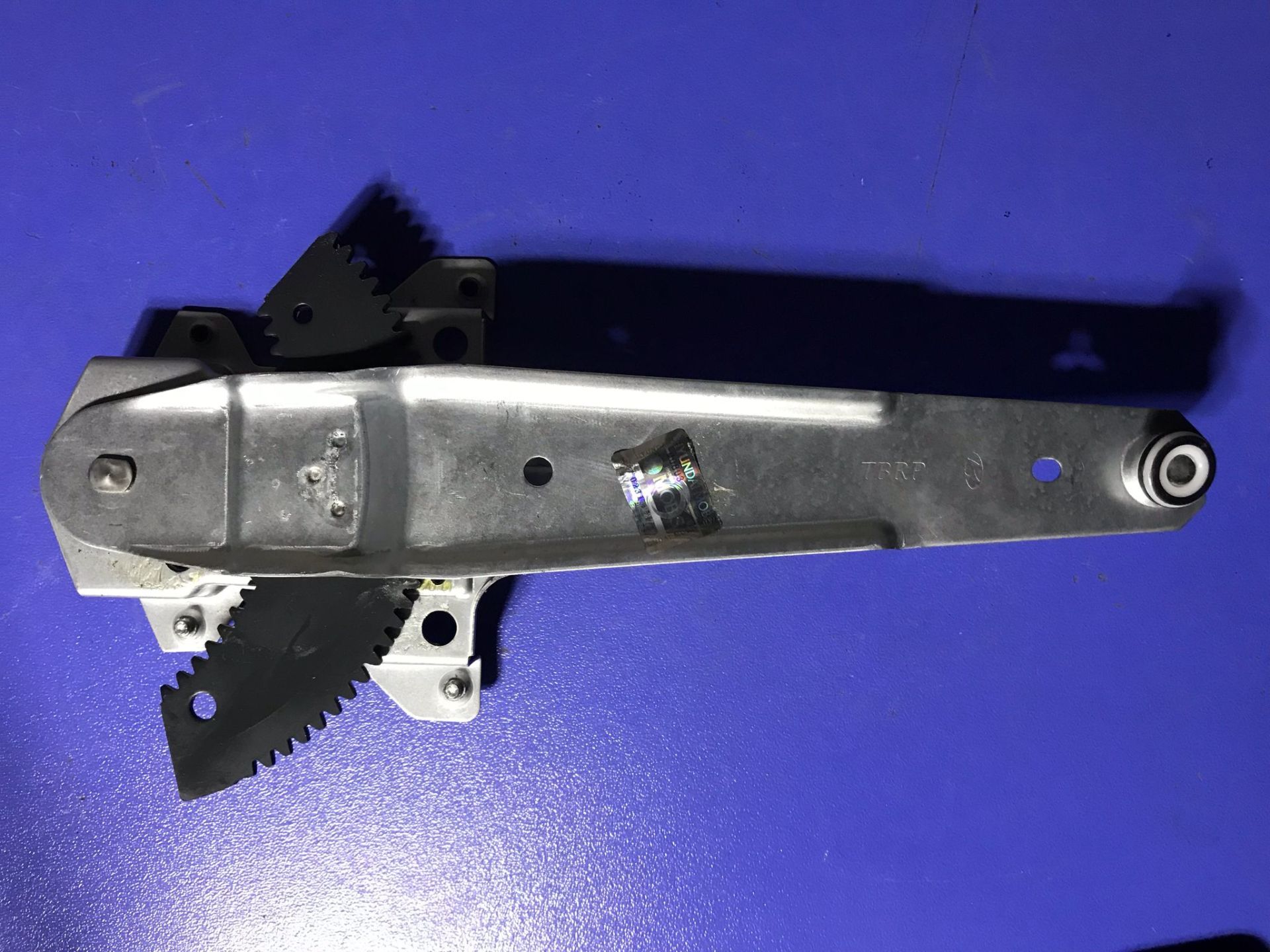 (1021) Hyundai Getz 02-08 Sağ Arka Cam Krikosu 83404-1C010
