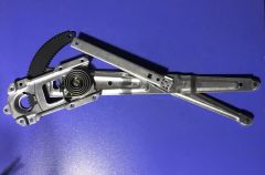 (1022) HYUNDAİ H100 CAM KRİKO ÖN SAĞ ,93-96 82440-43011