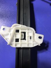 (1023) Hyundai Starex Elektrikli Sağ Cam Krikosu 82404-4A010