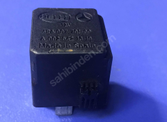 (974) HELLA MERCEDES RÖLE A0025421319 A002 542 13 19