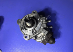 (975) BMW BOSCH N47 E60 E61 520d 0445010510 Yakıt Pompası