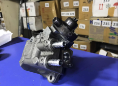 (975) BMW BOSCH N47 E60 E61 520d 0445010510 Yakıt Pompası