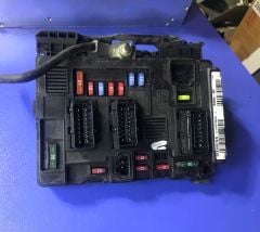 (1033) PEUGEOT 307 SİGORTA KUTUSU BSM B2 9650618580 U118470002