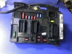 (1033) PEUGEOT 307 SİGORTA KUTUSU BSM B2 9650618580 U118470002
