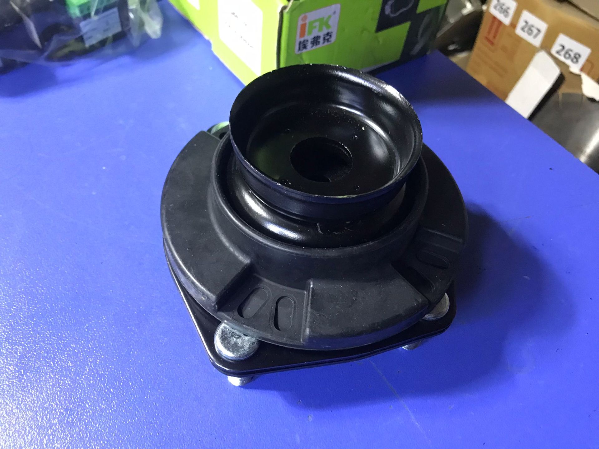 (1043) Jeep Grand Cherokee WH 2006 - 2011 Ön Amortisör Takozu
