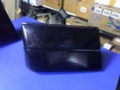 (1050) BMW E34 SİYAH SOL İÇ ARKA LAMBA