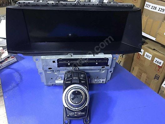 (821)BMW F01 F02 F04 CIC joystick Bilgi  Monitör Ekranı 9218453