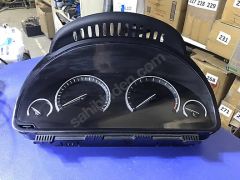 (825) BMW F10 YARI HAYALET GÖSTERGE BENZİNLİ