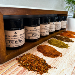 Ahşap Baharat Standı