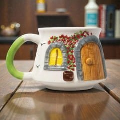 Kabartma Mutlu Yuva Kapısı Desenli Seramik Kupa