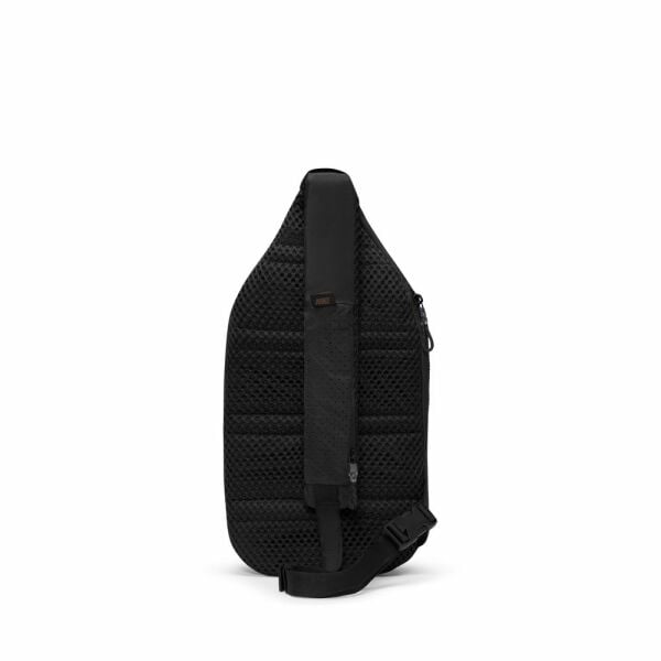 NK NSW ESSENTIALS SLING BAG