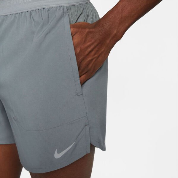 M NK DF STRIDE SHRT 5IN BF