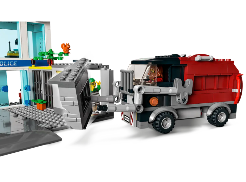 LEGO City Polis Merkezi (60316)