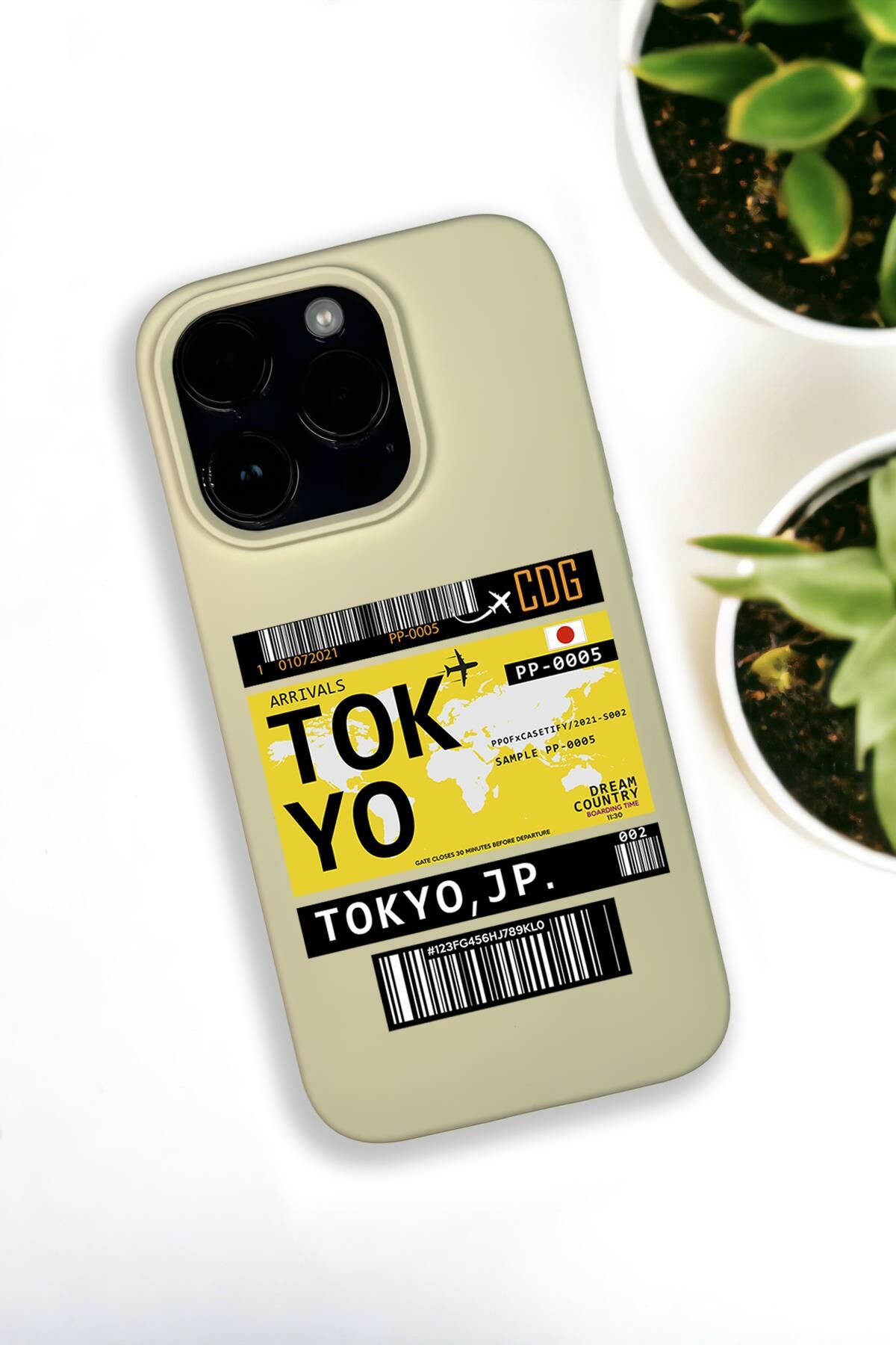 iPhone 14 Pro Max Uyumlu Tokyo Desenli Premium Silikonlu Krem Lansman Telefon Kılıfı