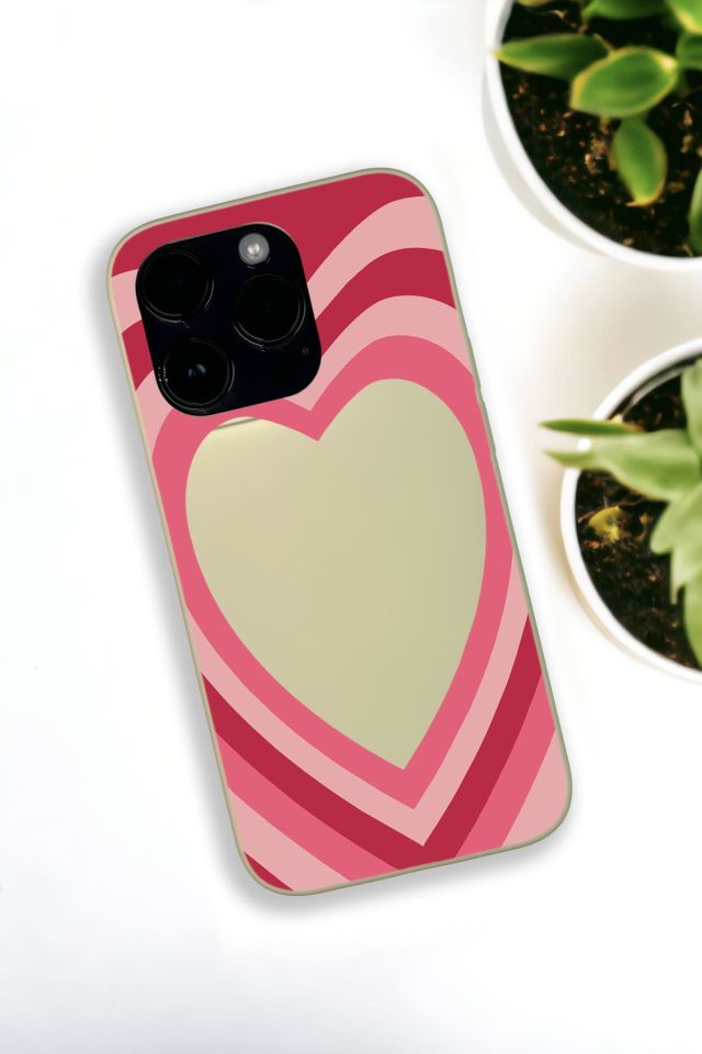iPhone 14 Pro Uyumlu Kalp Desenli Premium Silikonlu Krem Lansman Telefon Kılıfı
