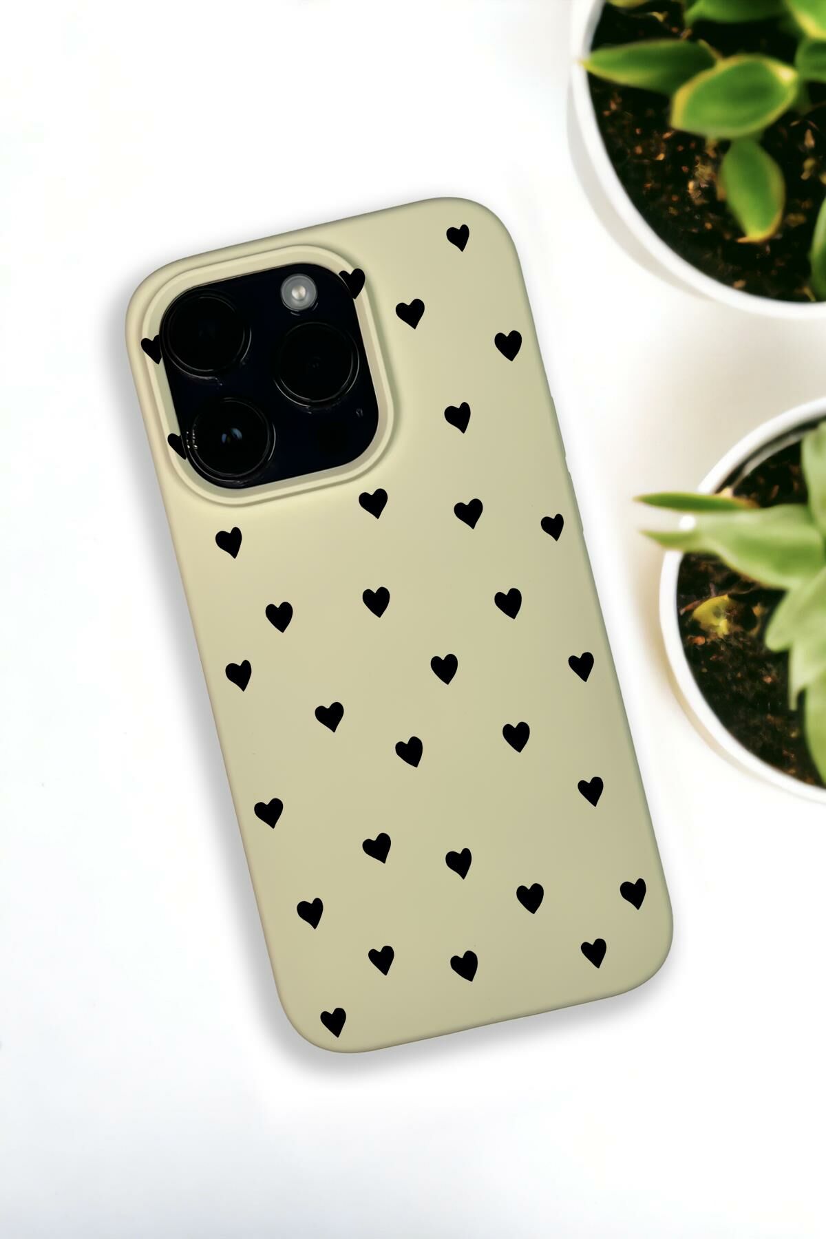 iPhone 14 Pro Uyumlu Siyah Kalpler Desenli Premium Silikonlu Krem Lansman Telefon Kılıfı