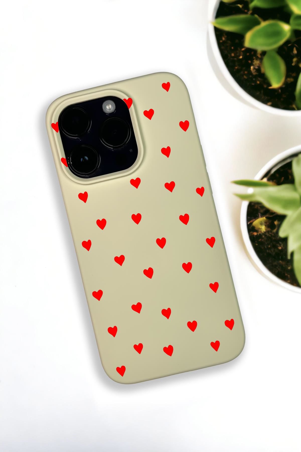 iPhone 14 Pro Uyumlu Sevimli Kalpler Desenli Premium Silikonlu Krem Lansman Telefon Kılıfı