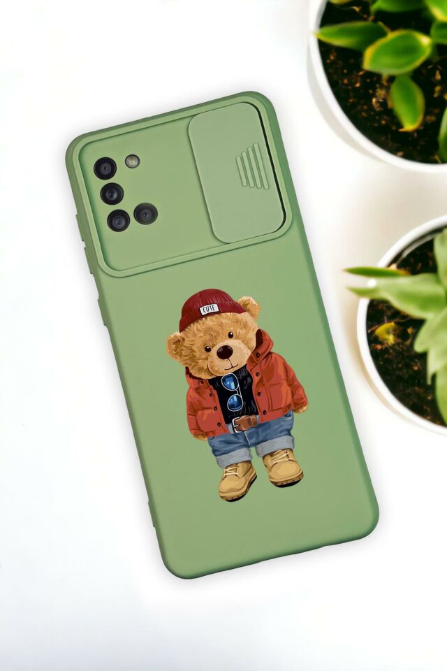 Samsun A31 Uyumlu Teddy Bear Desenli Kamera Koruma Slider Kapaklı Silikonlu Telefon Kılıfı