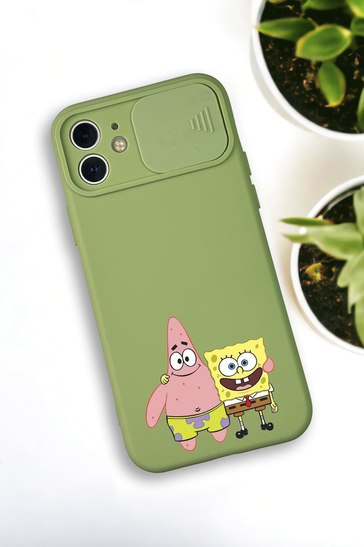 iPhone 12 Mini Uyumlu Sünger Bob ve Patrick Star Desenli Kamera Koruma Slider Kapaklı Silikonlu Telefon Kılıfı