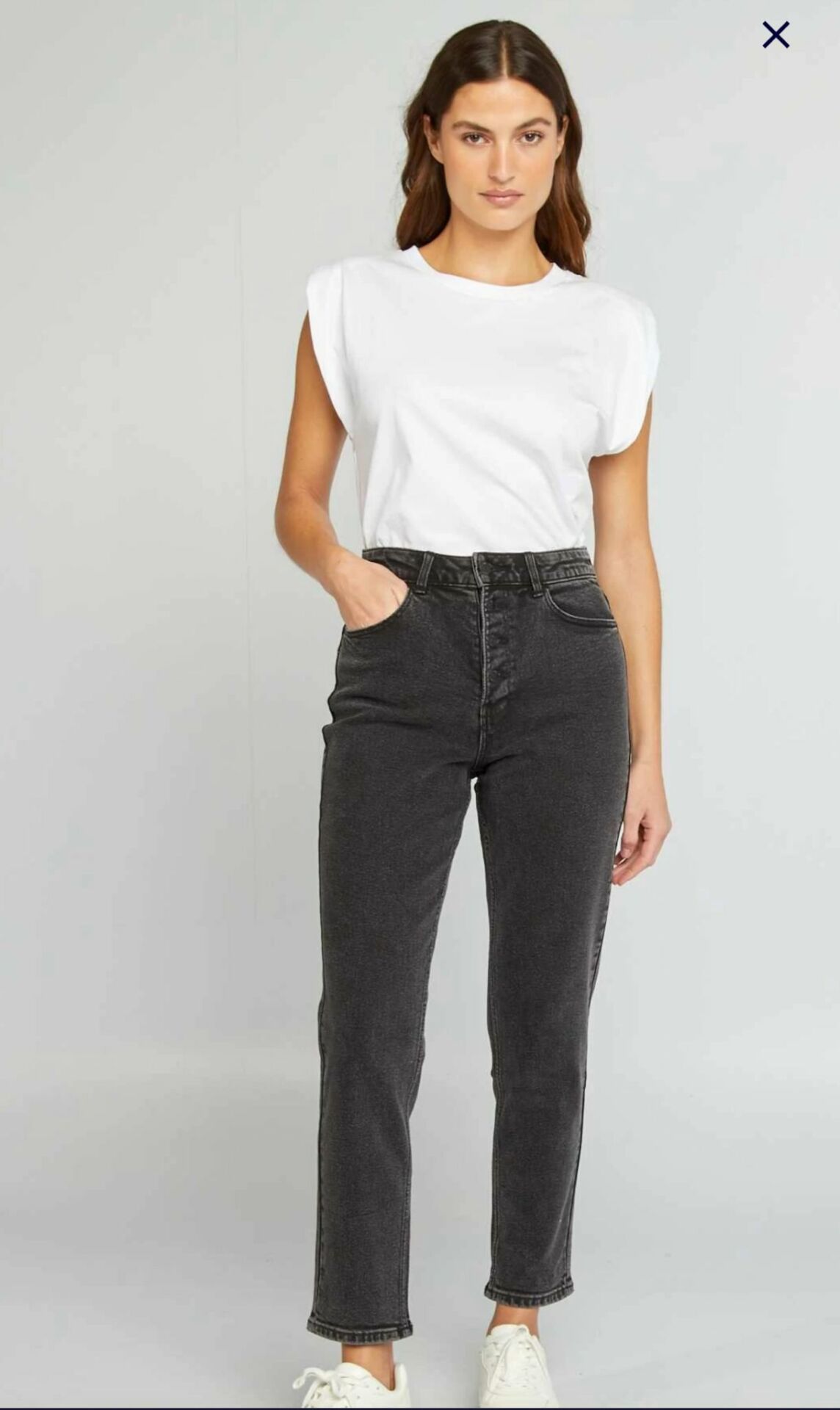 Siyah Önden Düğme detaylı mom fit jean 42