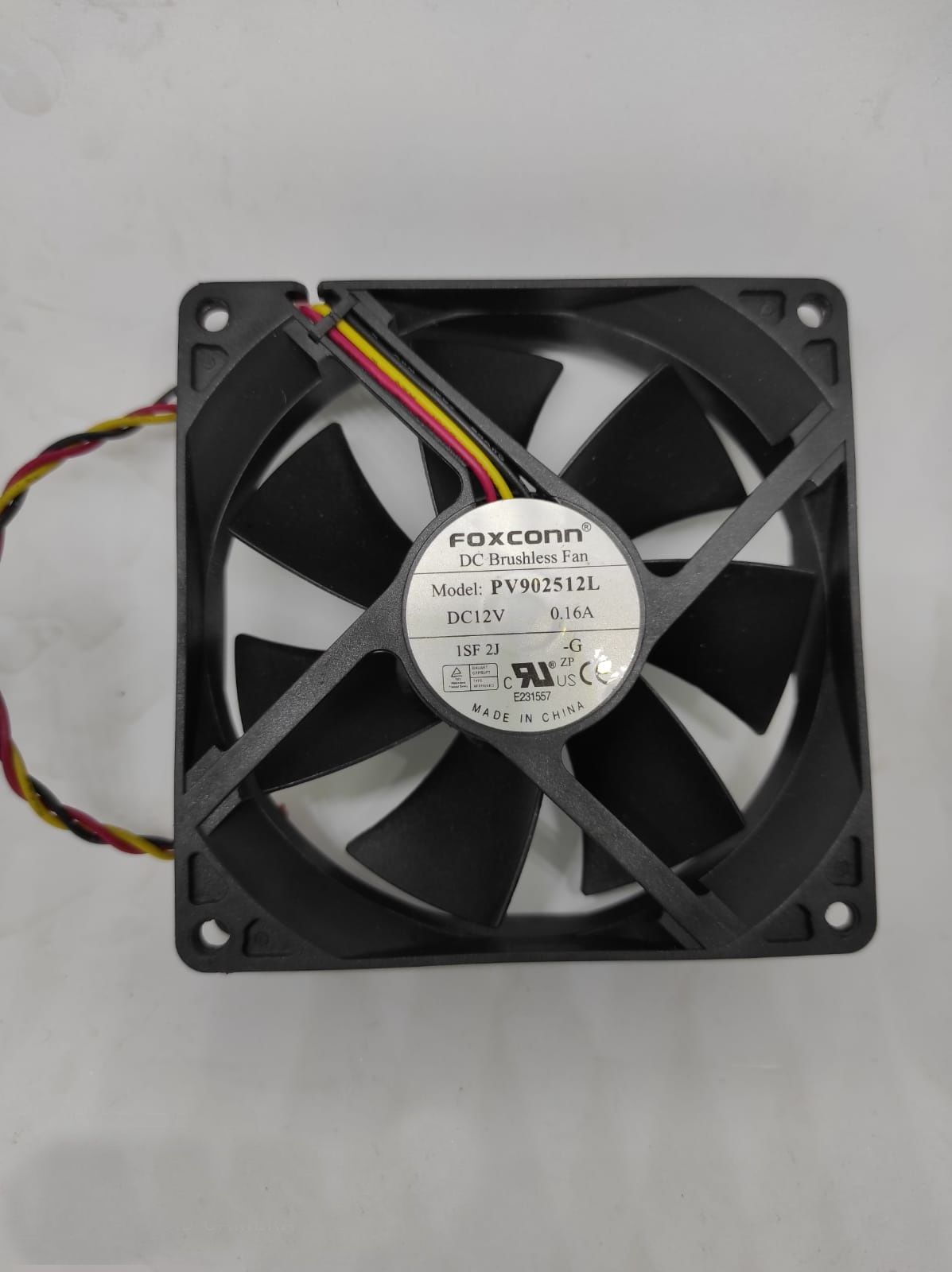 FOXCONN PV902512L FAN