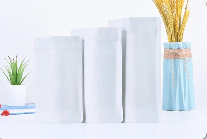 Beyaz Kraft Alüminyum Kilitli Doypack