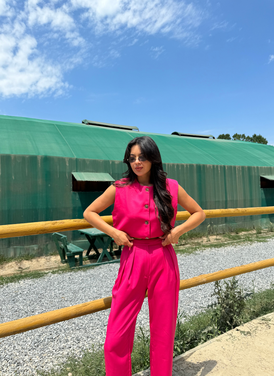 PEMBE CHIC TAKIM