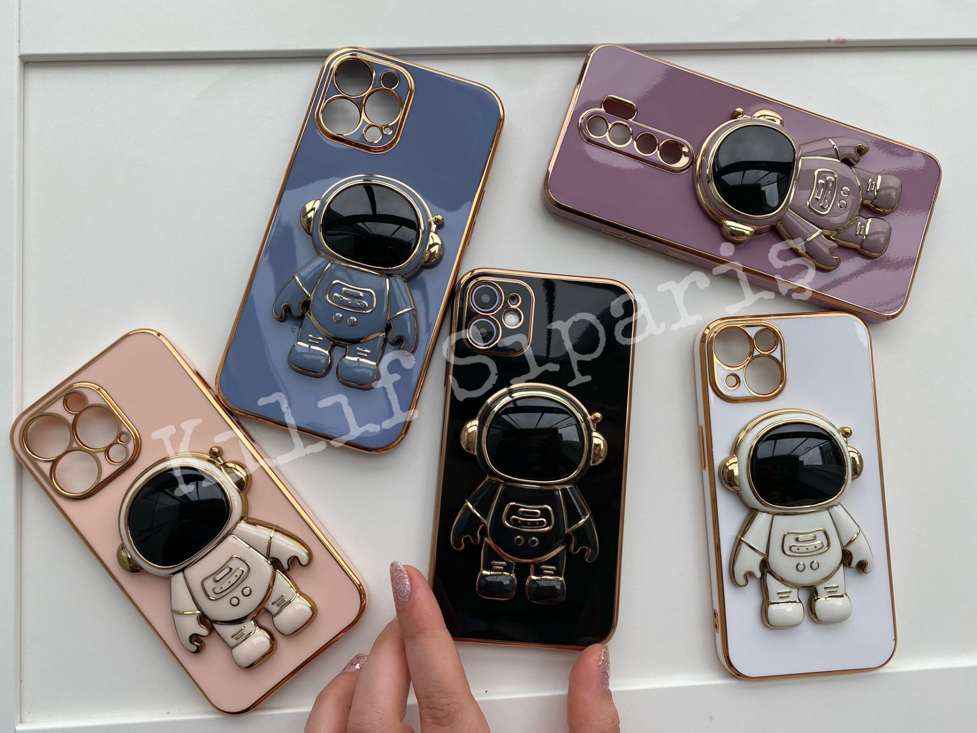 Xiaomi Uyumlu Astronot Karakterli Stand Özellikli Kılıf