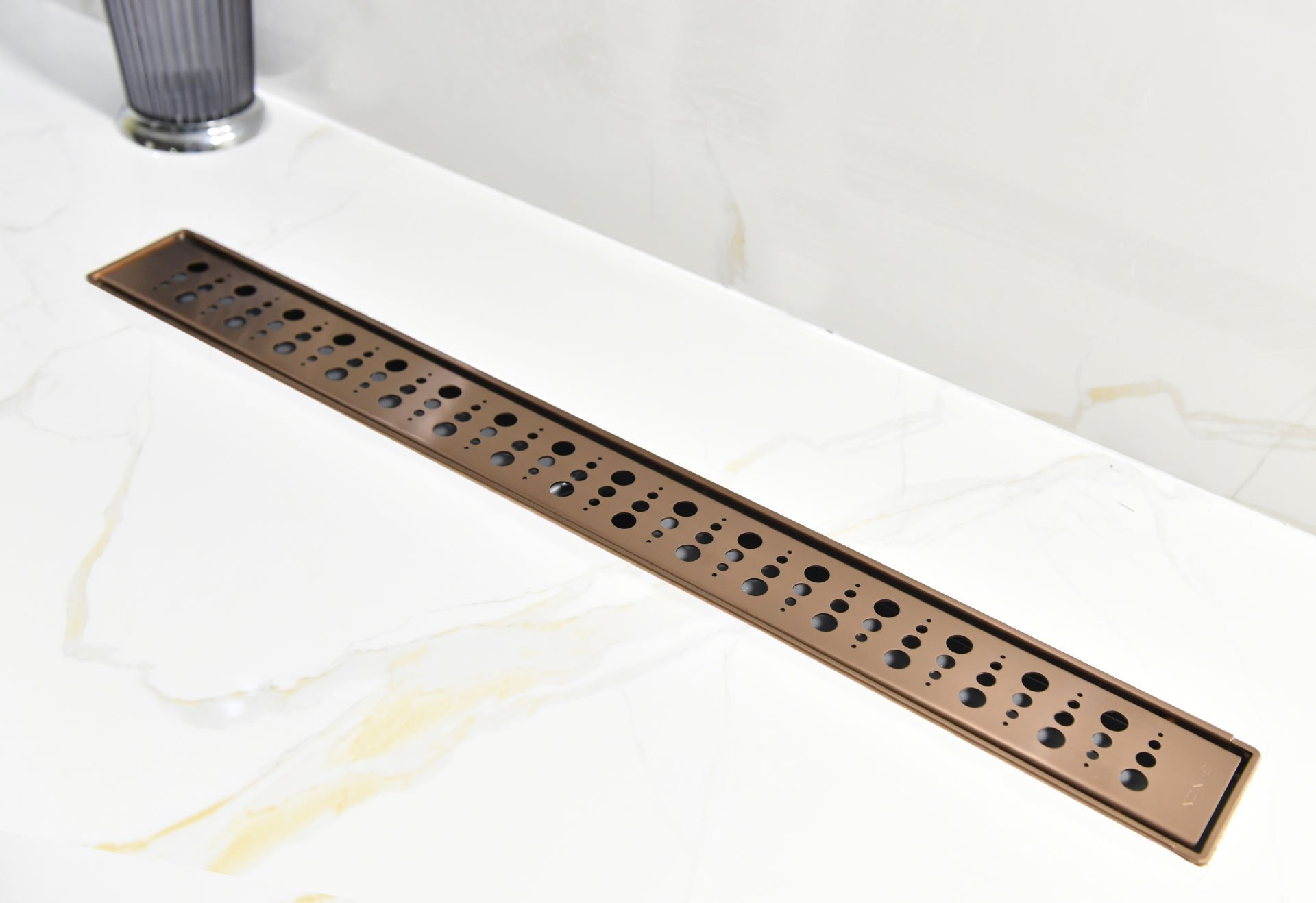 Klasik Seri 33 cm Drop Bronze Duş Kanalı