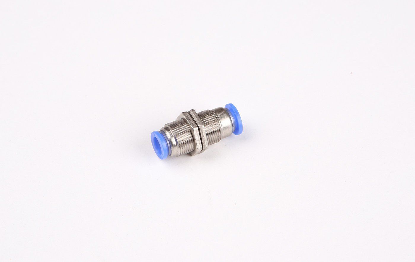 12 MM PERDE GEÇİŞ NİPELİ