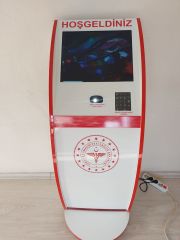 Qmatik Aile Hekimliği Kiosk Sistemi Tuş Takımlı
